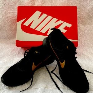 👍🏽🔥NIKE Dualtone Racer blackn gold super clean!!